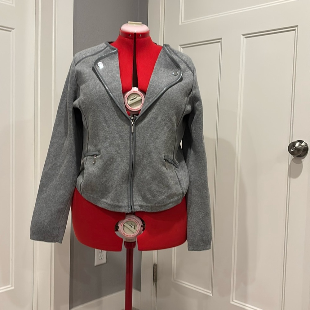 White House Black Market Grey zip sweater jacket